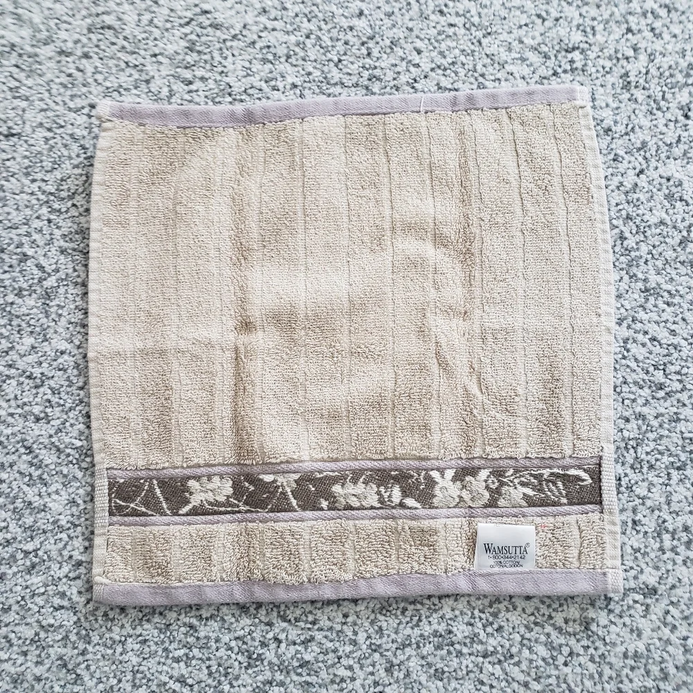 Wamsutta Green and Purple Hand Towels Soft and Absorbent